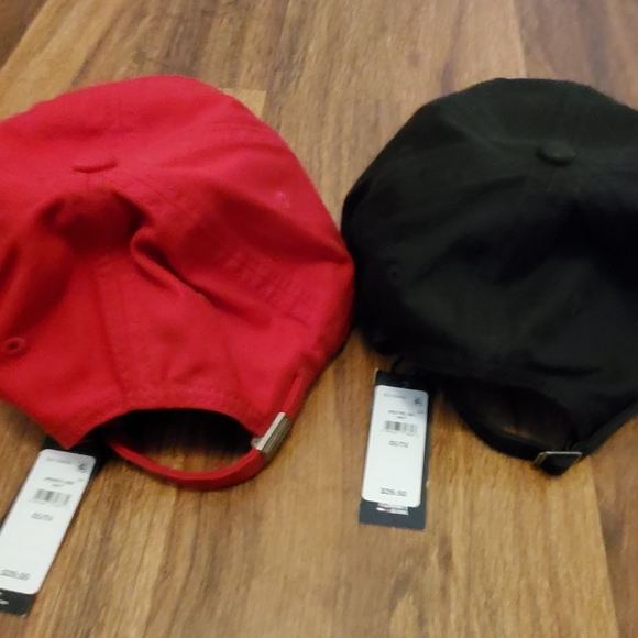 Tommy Hilfiger Chambray Red Hat - Picture 3 of 3